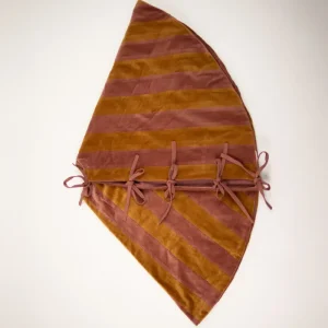 Saga julgranskjol rostrosa/kamel