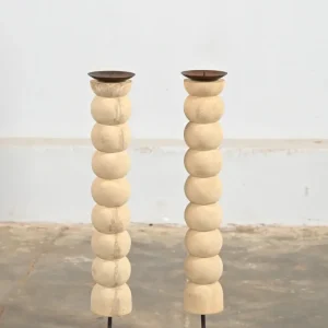 WOODEN CANDLE STAND BLEACHED